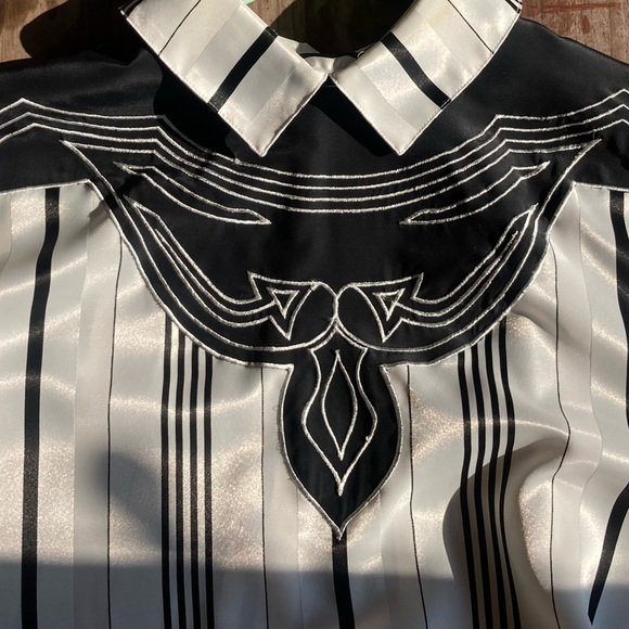 Western Button Up - Picture 6 of 7